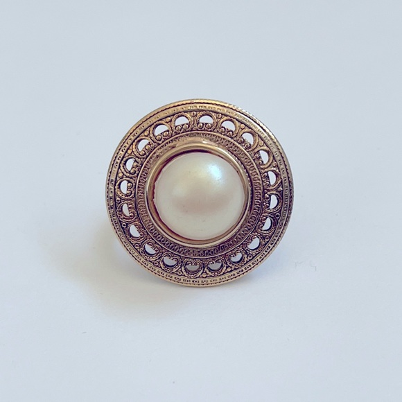 Vintage Jewelry - Vintage Pearl Gold Ring